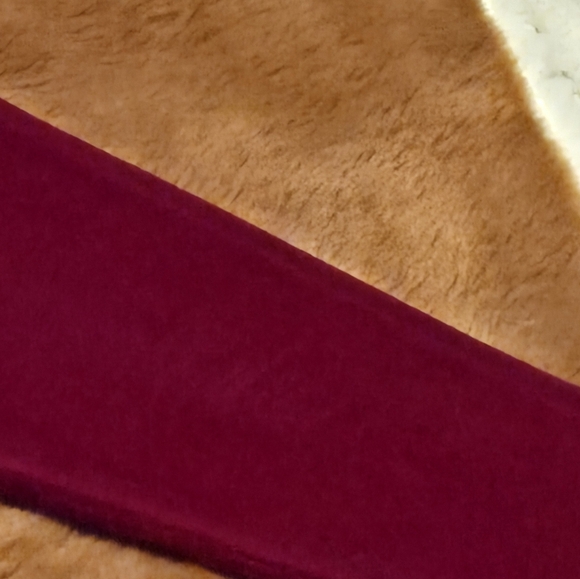 Pinup Girl Clothing - Christmas Velvet Harlequin print - Picture 8 of 8